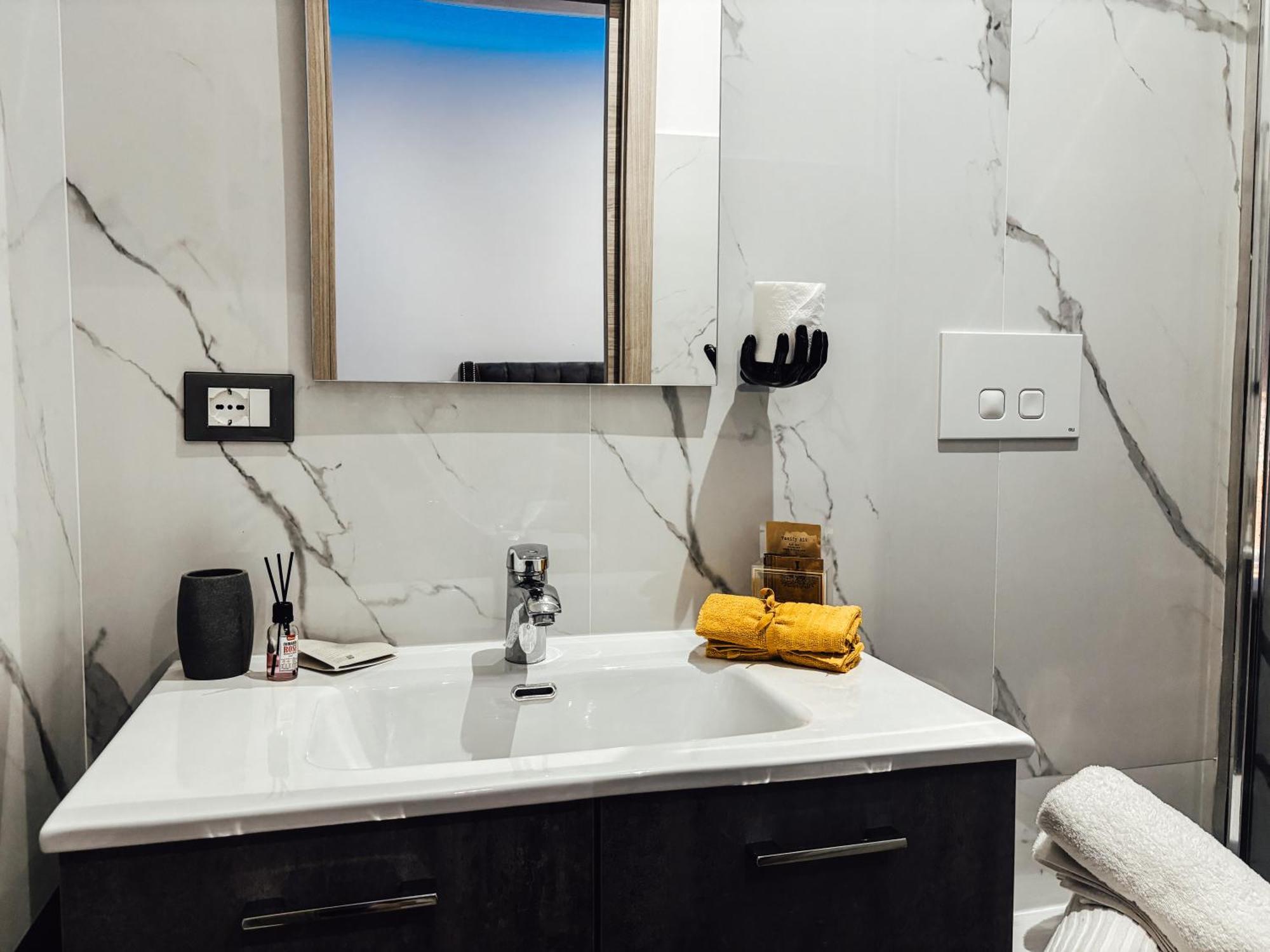 Matriosca Suites โรม ภายนอก รูปภาพ